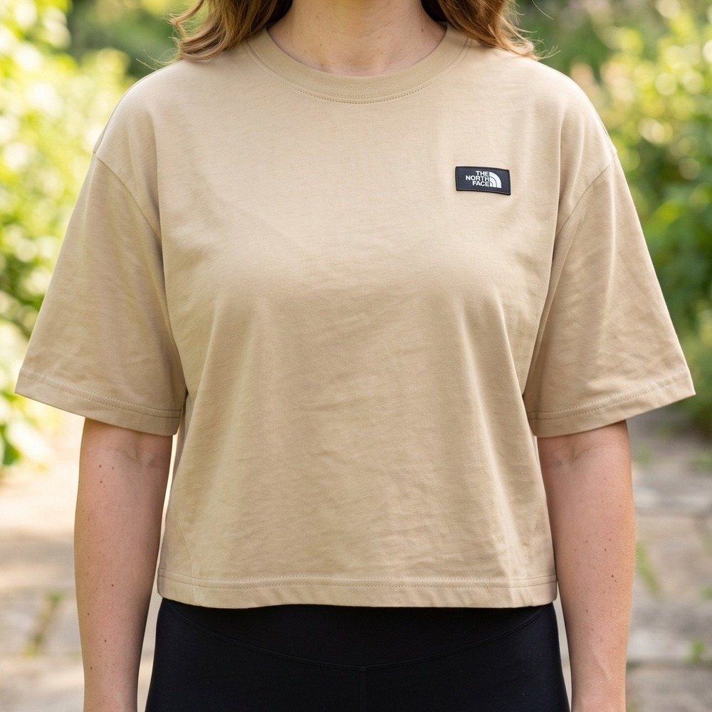 The North Face T-Shirt Womens Large Tan Cropped Boxy Logo Patch Excellent